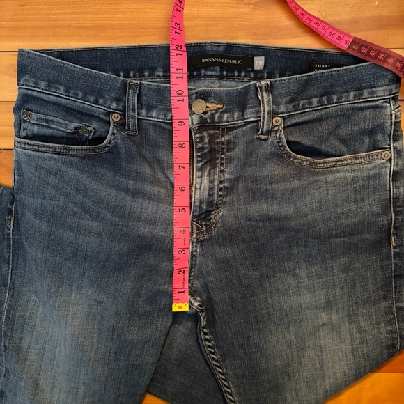 Banana Republic Skinny Fit Jeans – Women’s 33 30L – Dark Wash - Picture 3 of 8
